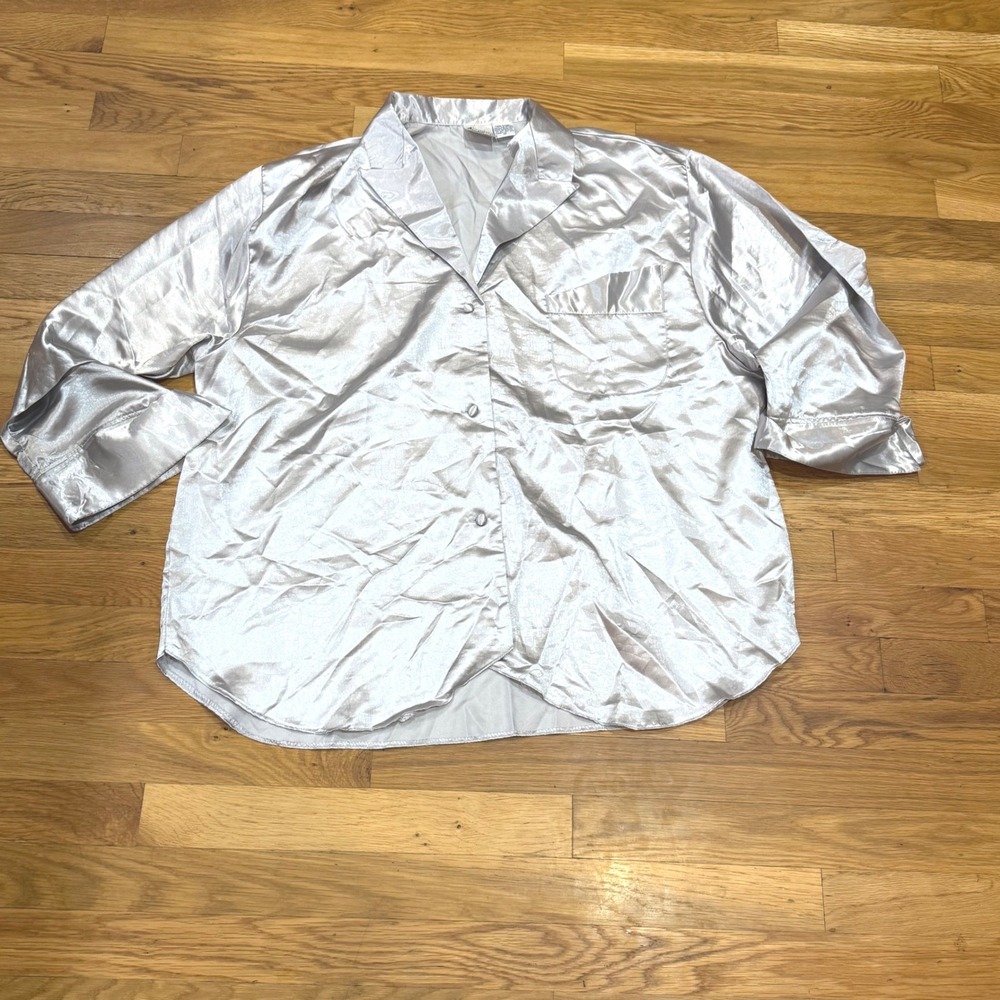 Suzanne Somers Loungewear Silver Satin Button Front Pajama Top Plus Size 1X